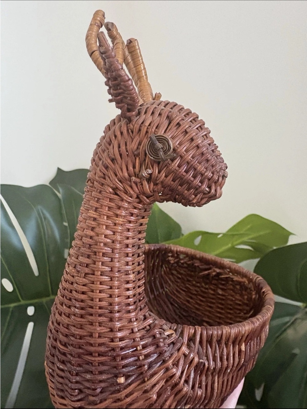 Vintage SMALL DEER Reindeer WICKER BASKET Planter Woven Rattan 10” H - Picture 7 of 10